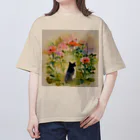 ccaattの花畑に迷い込む猫 オーバーサイズTシャツ