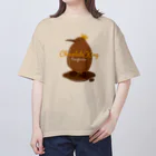 kocoon（コクーン）のチョコレートキングペンギン オーバーサイズTシャツ