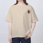 猫島のじかんのたまらない島猫のどアップ顔グッズ① Oversized T-Shirt