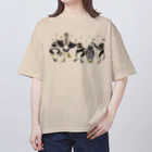 penguininkoのhappiness Dancing  Oversized T-Shirt