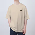 kujiraの店のkujiracamp 茶文字 Oversized T-Shirt