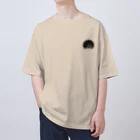 kg_shopの[☆両面] ダンゴムシだ【視力検査表パロディ】 Oversized T-Shirt