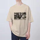 Innocent_DesignのInnocence in the Forest オーバーサイズTシャツ