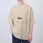 MOCHI Shopのカッコつけたいにゃんこ Oversized T-Shirt