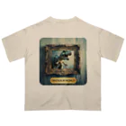 MistyStarkの飛び出す恐竜　－　dinosaur that pops out　－ Oversized T-Shirt