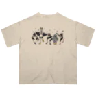 penguininkoのhappiness Dancing  Oversized T-Shirt