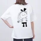 ふんわりおくつろぎやさんのモノクロ／バックプリント オーバーサイズTシャツ