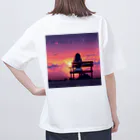 空が好きの夕日女の子① Oversized T-Shirt