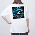 アートフル・メッセンジャーのCOOL SHARK Oversized T-Shirt