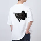 お魚大好きジャパン!!のブラックアロワナちゃん オーバーサイズTシャツ