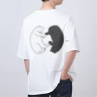 まるのねこみせの猫勾玉-にゃがたま- Oversized T-Shirt