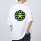 EWOKAITEMITAのお店のSmiling Flower オーバーサイズTシャツ