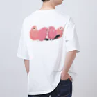 masumi maedaの寄り添う　アキクサインコ Oversized T-Shirt