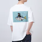 ｾﾂﾅ ﾂﾅ🐟のマグロと海の旅(ｾﾂﾅﾂﾅロングver) 絵柄が背中 Oversized T-Shirt