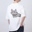 イソギンチャクのクマノミのねむいねこ オーバーサイズTシャツ