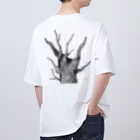 めおShopの枯れる木 Oversized T-Shirt