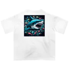 アートフル・メッセンジャーのCOOL SHARK Oversized T-Shirt