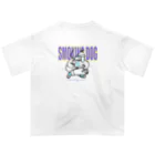 あきらんどのsmoking dog オーバーサイズTシャツ