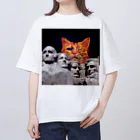 SPADAのMoai Statue and Cat Art Oversized T-Shirt