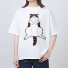 OSORAのおなか丸出し猫 Oversized T-Shirt