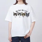 みきぞーん｜保護猫 ミッキー画伯と肉球とおともだちのmoo& chah & guri & ari  Oversized T-Shirt