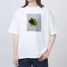 モカちゃんのサバイバー多肉 オーバーサイズTシャツ