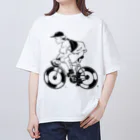 山形屋米店のピストバイクでポタリング オーバーサイズTシャツ