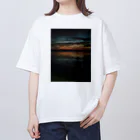 lostの暮れなずむ白鳥 オーバーサイズTシャツ