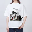 keeeeeep smilingのチョキを習得した猫 Oversized T-Shirt