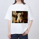 いぬいぬいぬの老犬は世界で一番素晴らしい Oversized T-Shirt