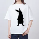 AngelRabbitsの立ち尽くすうさぎ オーバーサイズTシャツ