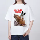 Dede's Furriendsのさくら猫チャンミーとココロ オーバーサイズTシャツ