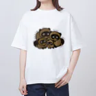 魚の目のお店のタヌキの家族 Oversized T-Shirt