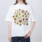 kimchinのやさしい色合いの花柄 オーバーサイズTシャツ