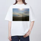 あべこのお店 の北海道の朝 Oversized T-Shirt