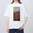 jpsat313の放牧中馬 Oversized T-Shirt