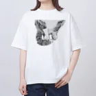 HIDDEN MOON-ARIAKEの16 Oversized T-Shirt