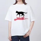 小鳥と映画館の黒猫と影　ピンク Oversized T-Shirt