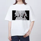 ぬば子。の警察を呼ぶ少女 オーバーサイズTシャツ