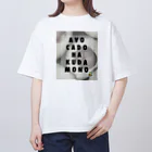 よろず屋あんこゆうこのアボカドは果物。 Oversized T-Shirt