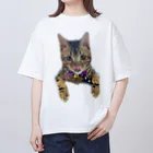 いくママ 猫との毎日のペロリンおむすび オーバーサイズTシャツ