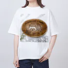 YURITAROORIGINLの笑うハリネズミとタンポポの綿毛. Oversized T-Shirt