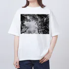 Tsumugu.のmono series tree Oversized T-Shirt