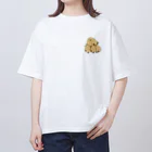 かかぽ亭のキーウィたちに運ばれるカカポ(カラーバージョン) Oversized T-Shirt