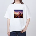 𝐒𝐚𝐤𝐢のショップの夕暮れのお城 Oversized T-Shirt