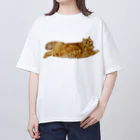 シンバのおうちのフライング・シンバ(9ヶ月) Oversized T-Shirt