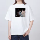 宇宙動物園の宇宙白うさぎ Oversized T-Shirt