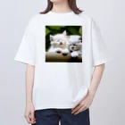 marusheの子猫の寝顔　白 オーバーサイズTシャツ