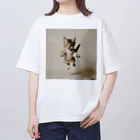 のびのびショップのAI ねこ飛び オーバーサイズTシャツ