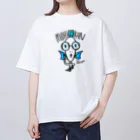 脳内デトックスのモヒカン人面魚 Oversized T-Shirt